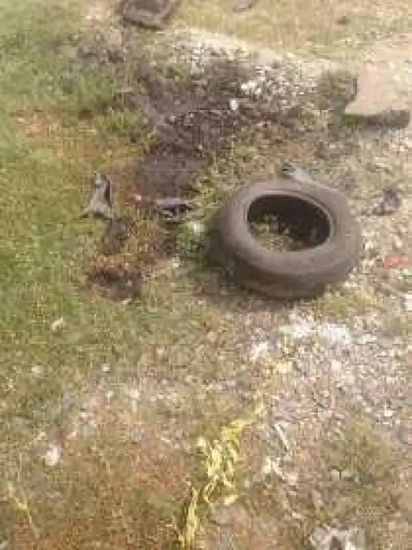 Corpse of young man lynched at Alafia busstop was just removed on Thursday (photos)